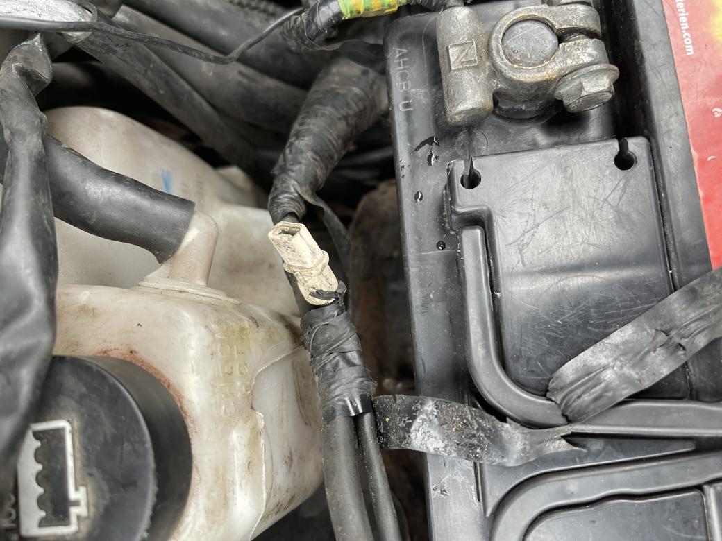 Chevrolet Blazer Batterie Kabel Steuergerät Stecker