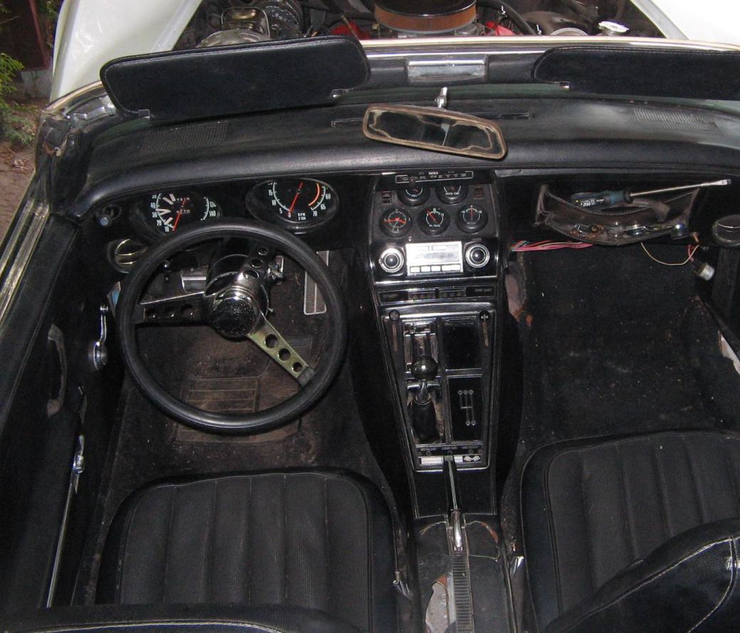 auto corvette schalter cabrio kennzeichen räder differential vergaser motor getriebe sitze schlauch haube bremsen scheinwerfe