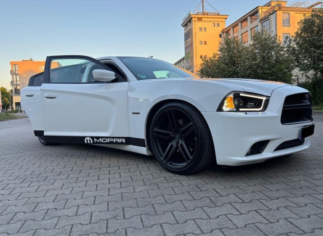 Dodge Charger