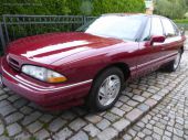 Pontiac Bonneville SE