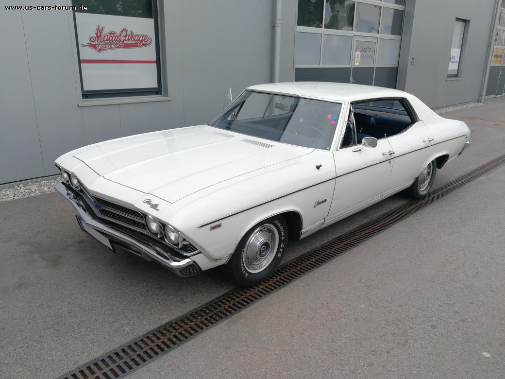 Chevrolet Chevelle Malibu Sport Sedan Hardtop