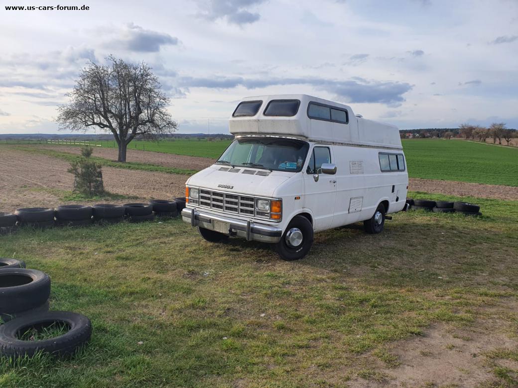 Dodge Van B350 Dodge Van B350