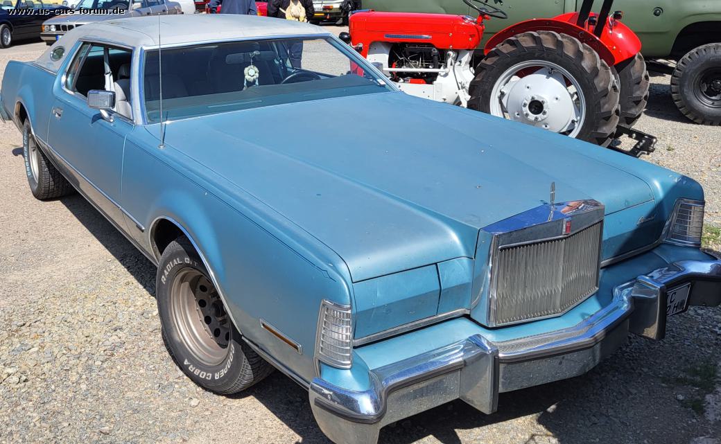 Lincoln Mark IV