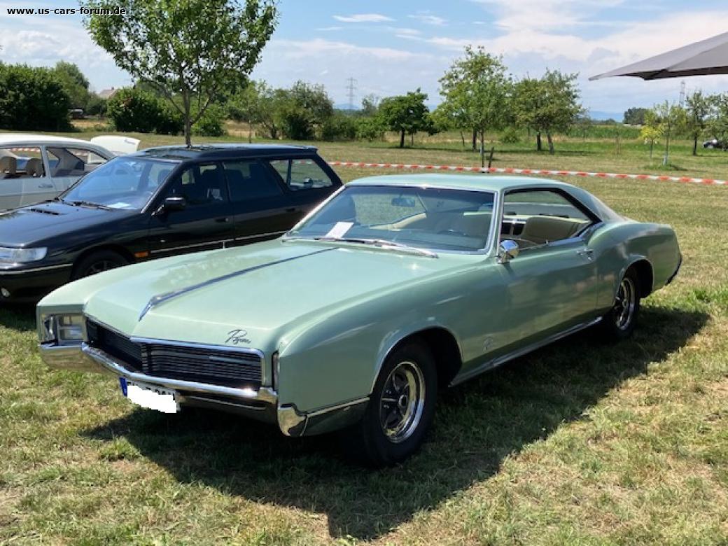 Buick Rivera