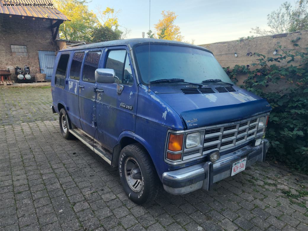 Dodge Dodge RAM Van B250 Dodge Dodge RAM Van B250