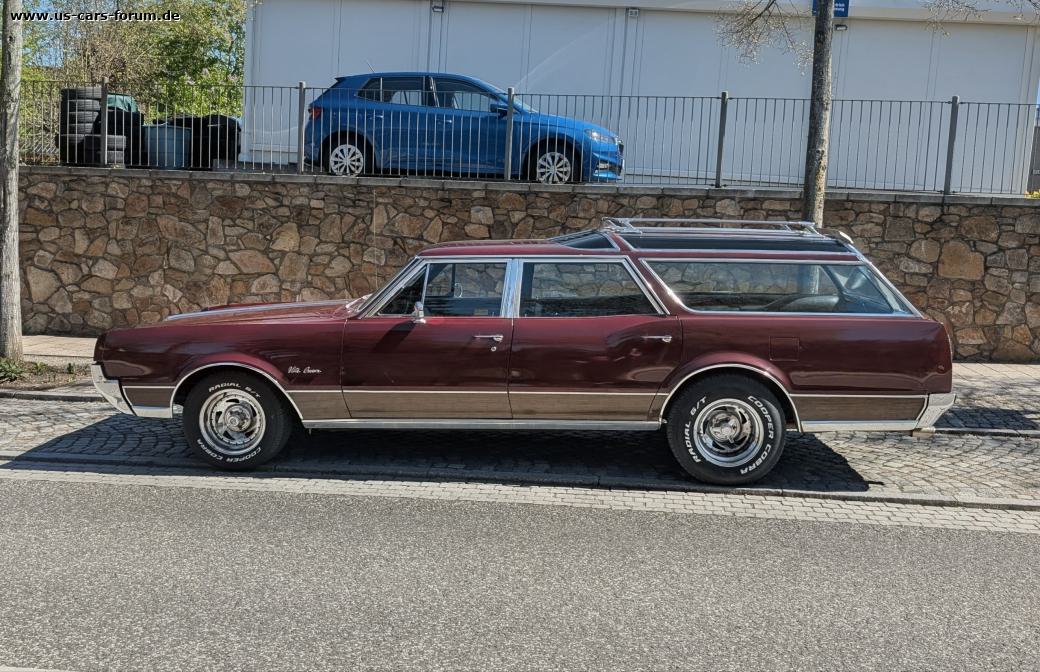 Oldsmobile Vista Cruiser